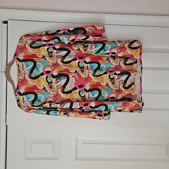 Kozan colorful v-neck long sleeve top, 2x - Picture 3 of 9